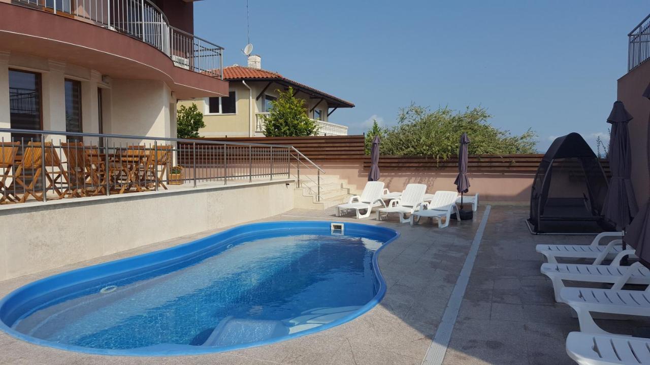 Sea & Hill Guest Houses Хотелски Тип Lozenets Exterior foto