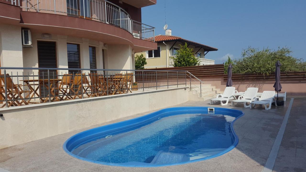 Sea & Hill Guest Houses Хотелски Тип Lozenets Exterior foto